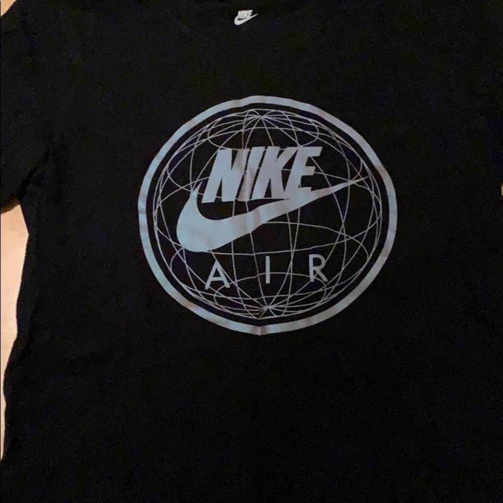 Boys Nike tee shirt